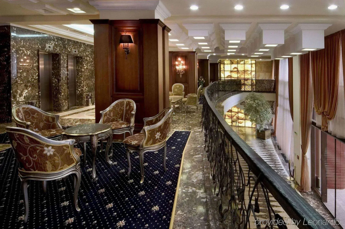 Отель Mercure Sofia City