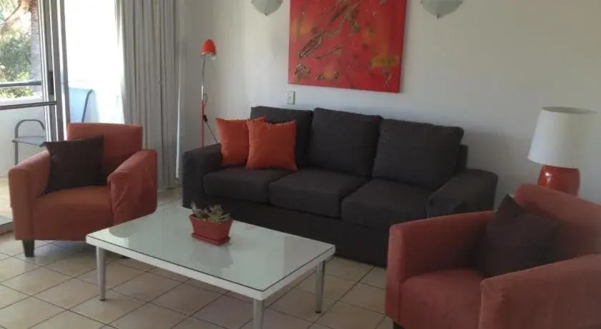 Noosa Parade Holiday Inn