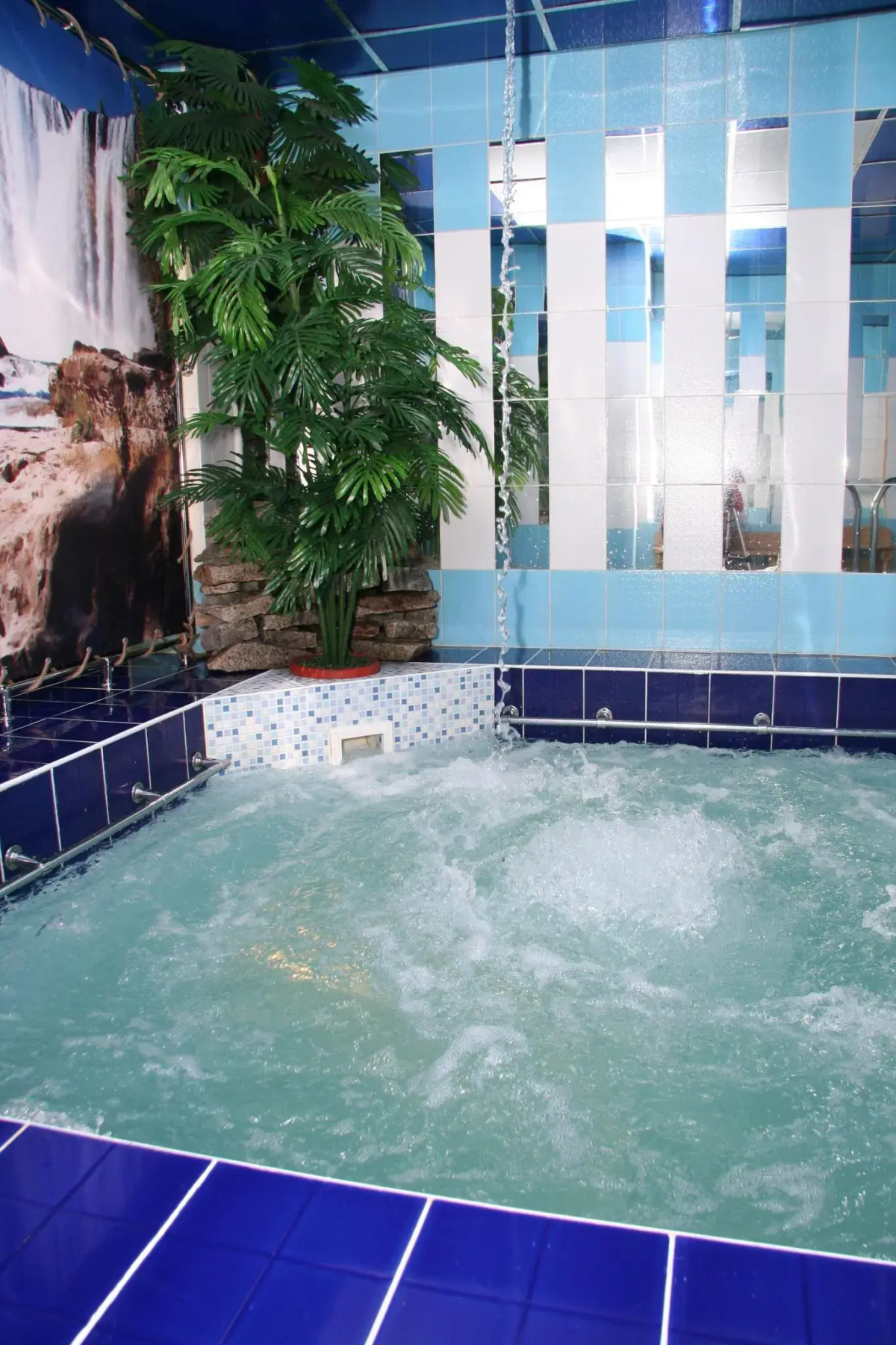 Отель Эсмеральд