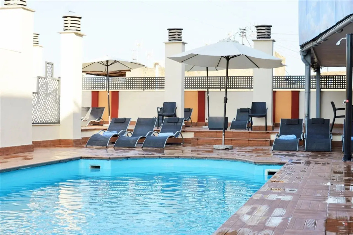 Отель Porcel Sabica