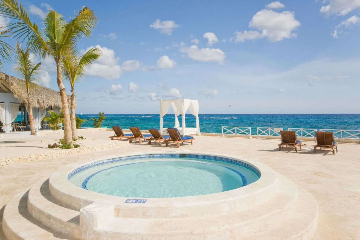 Viva Wyndham Dominicus Beach Resort — All Inclusive