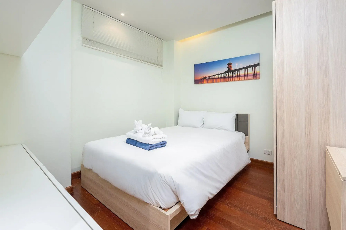 The Lago Apartments by Tropiclook