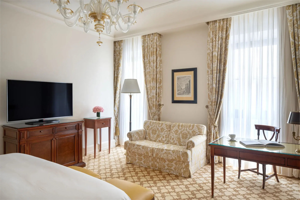 Отель Four Seasons Hotel Firenze