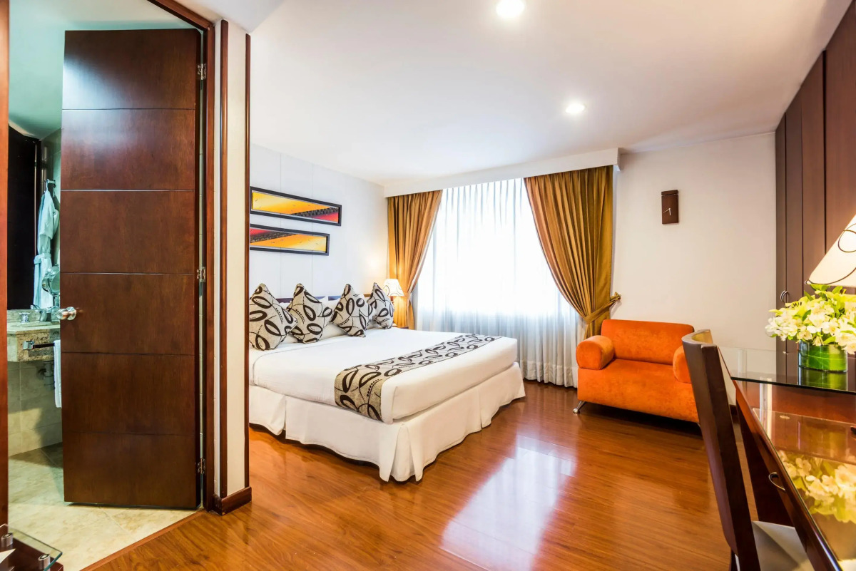 Hotel Platinum Suite