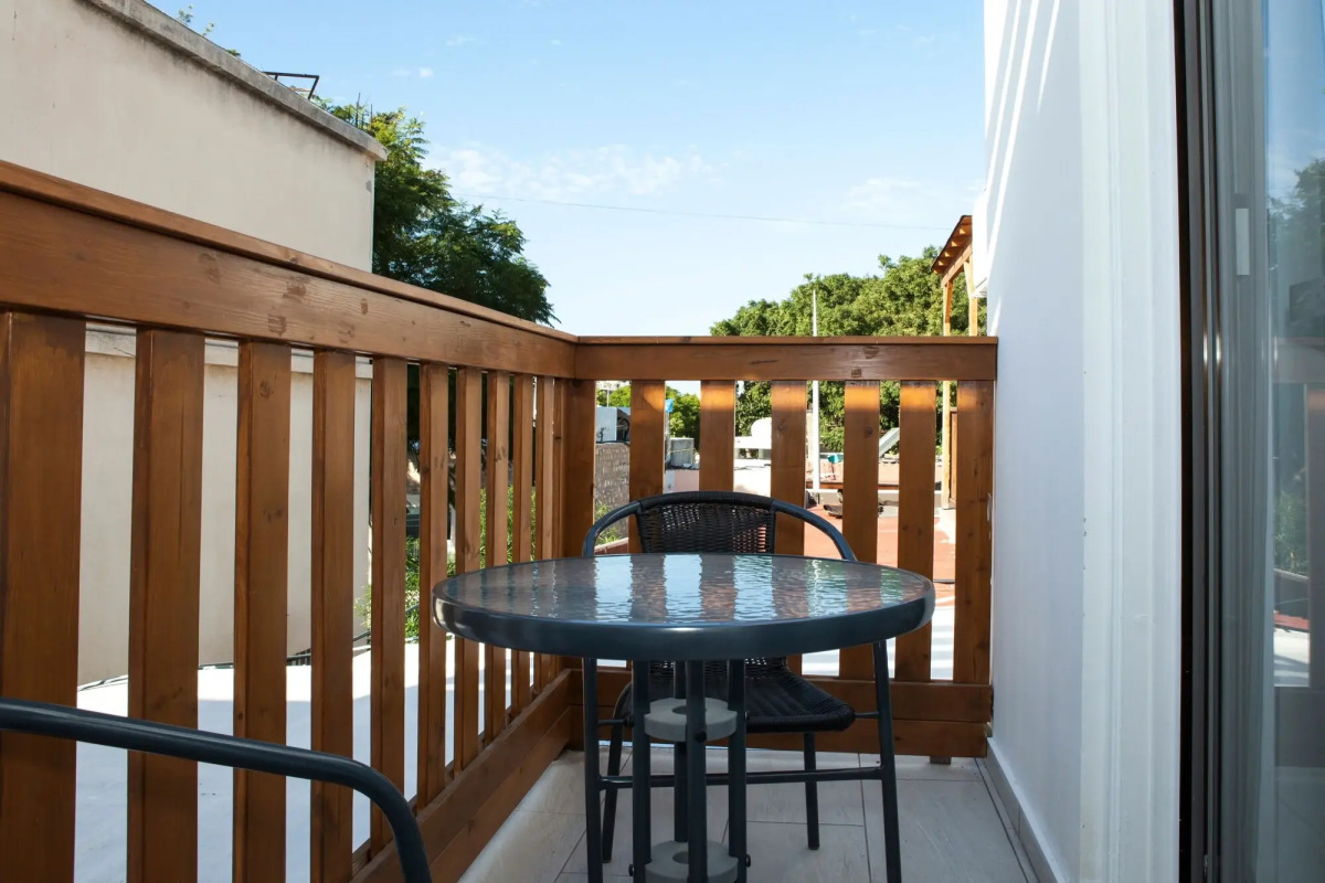 Alecos Hotel Apartments