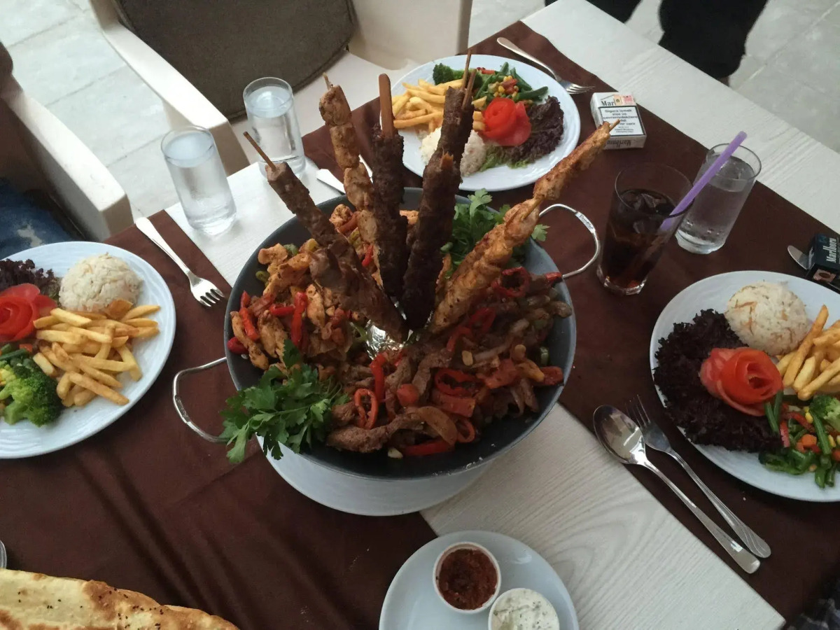 Rose Garden Apart Hotel