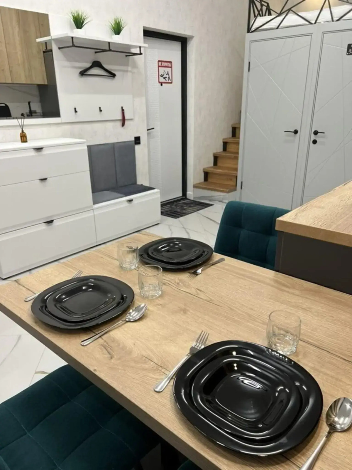 Апартаменты на улице Мало-Завальская 5