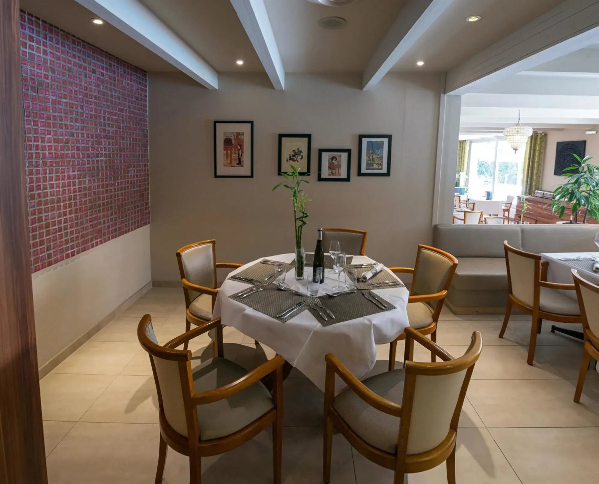 KYRIAD PRESTIGE MULHOUSE - Basel