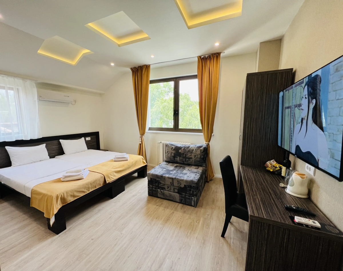 Side One Design Hotel