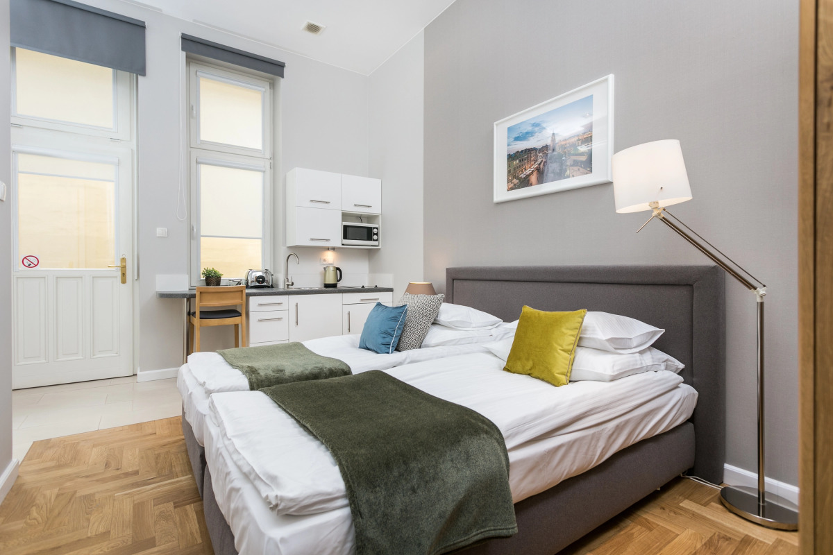 Venetian House Market Square Aparthotel