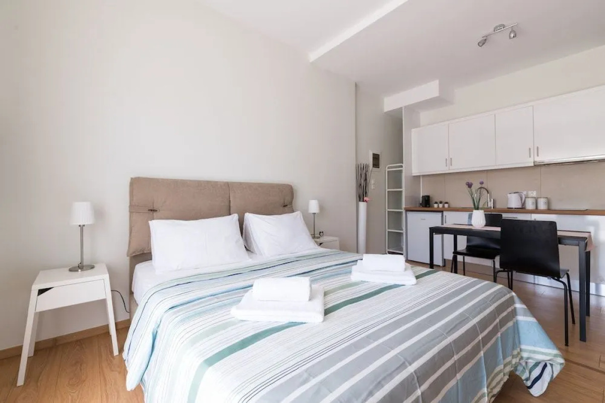 Anivia Apartment Airport by Airstay