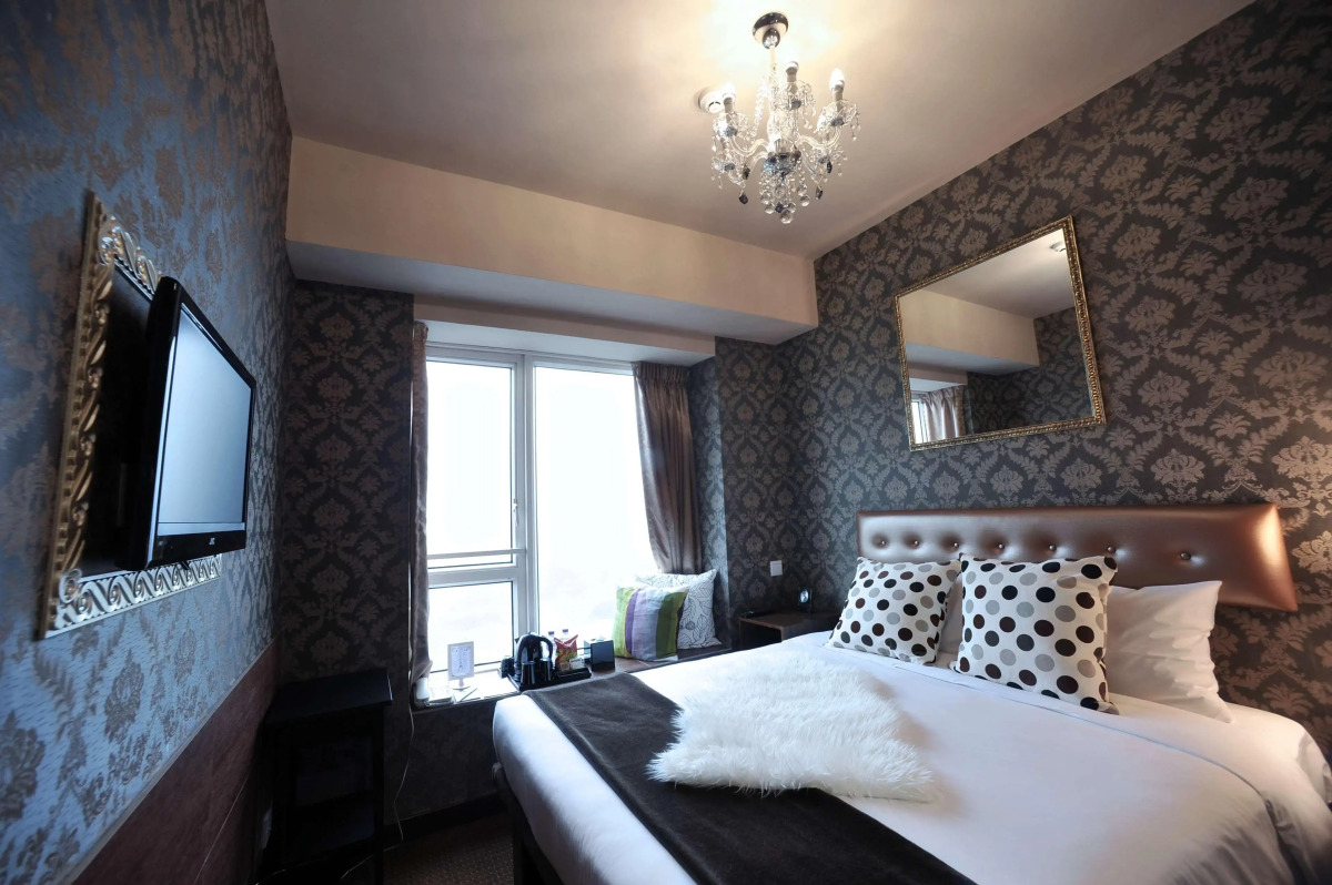 Ramada Grand Tsim Sha Tsui (Former Ramada Hong Kong Grand Tsim Sha Tsui)