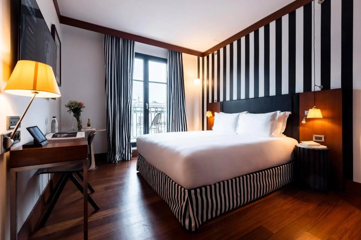 Grand Hotel Champs-Elysees