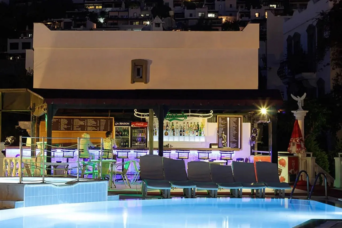 Maison 48 Apart Hotel