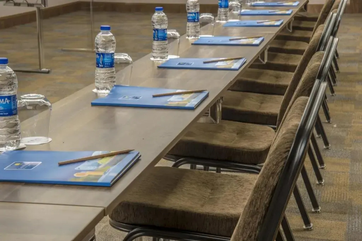 Le Bleu Hotel & Resort