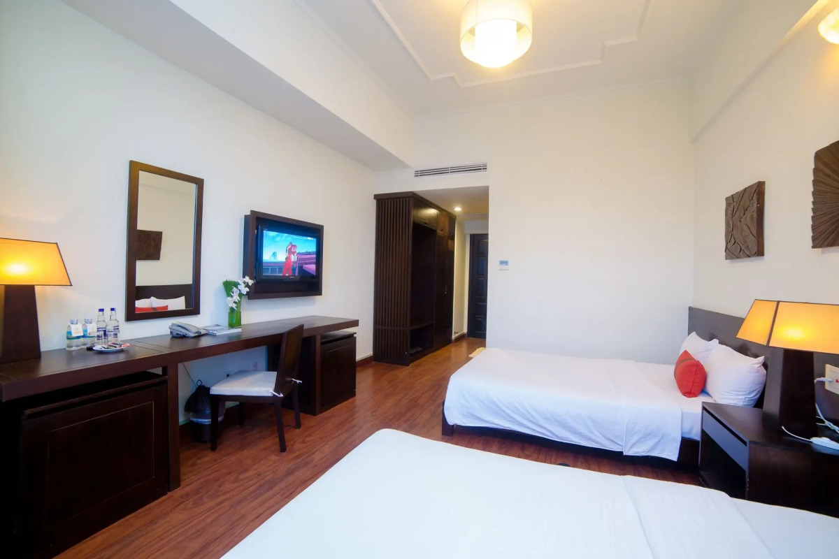 Miss Bamboo The Light Hotel