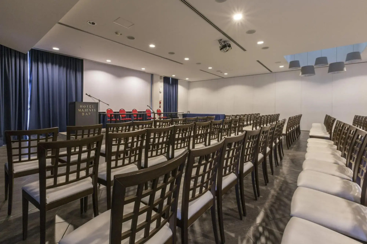 Hotel Majesty