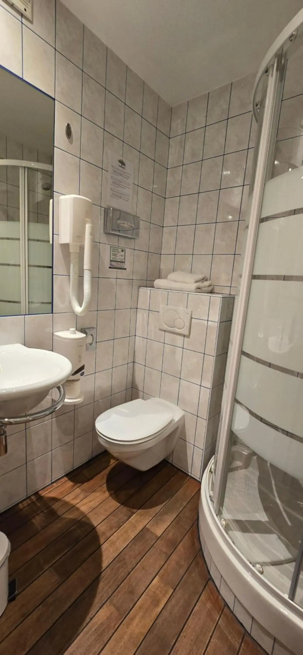 Hotel Renoir*** Paris Montparnasse