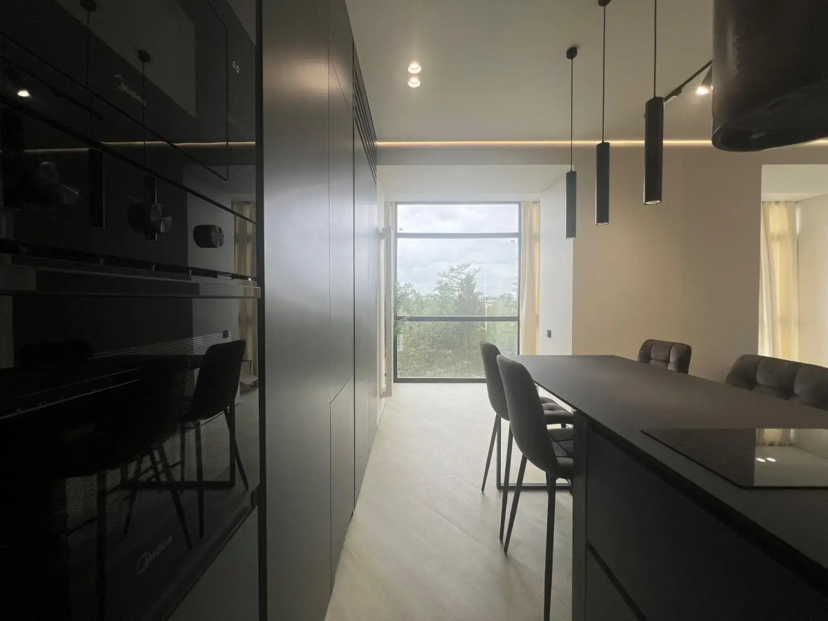 Live (Лайв) на улице Нурсултана Назарбаева 1/3