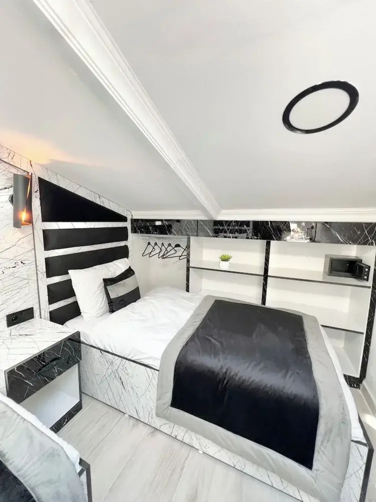 Taksim Larissa Hotel Suites