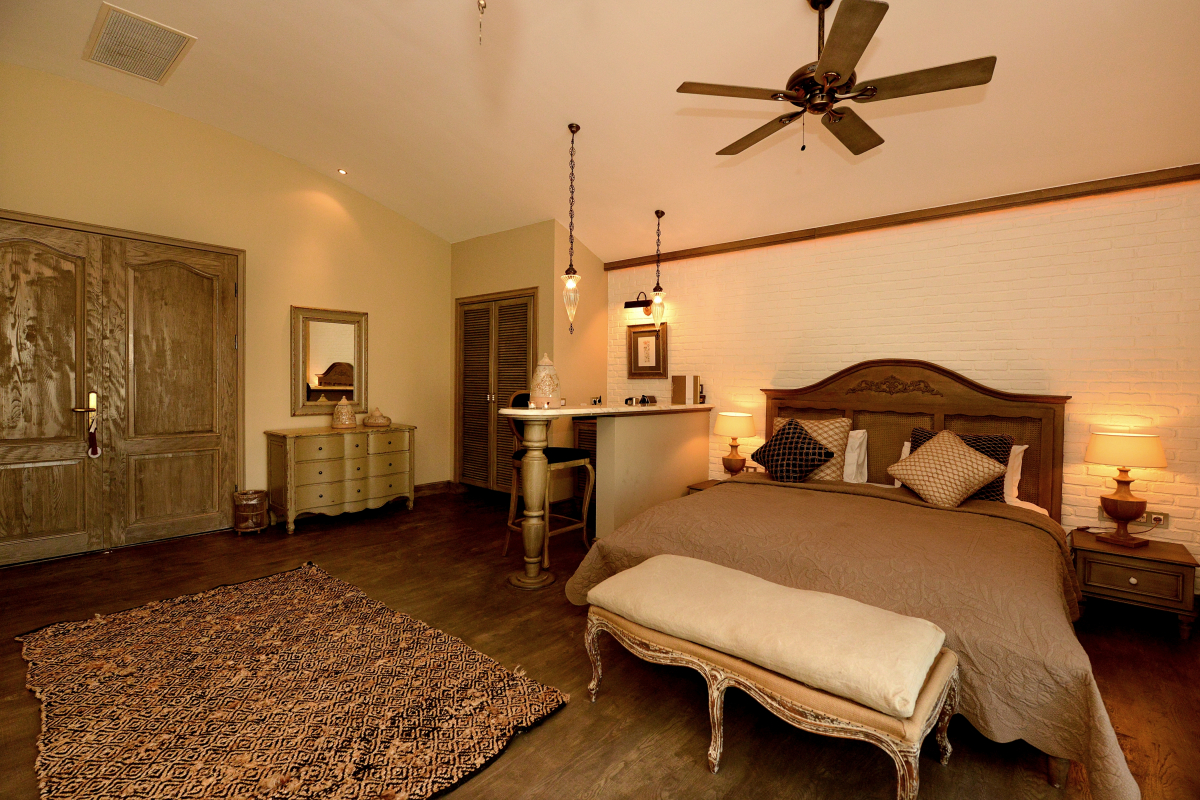 Yacht Classic Hotel - Boutique Class