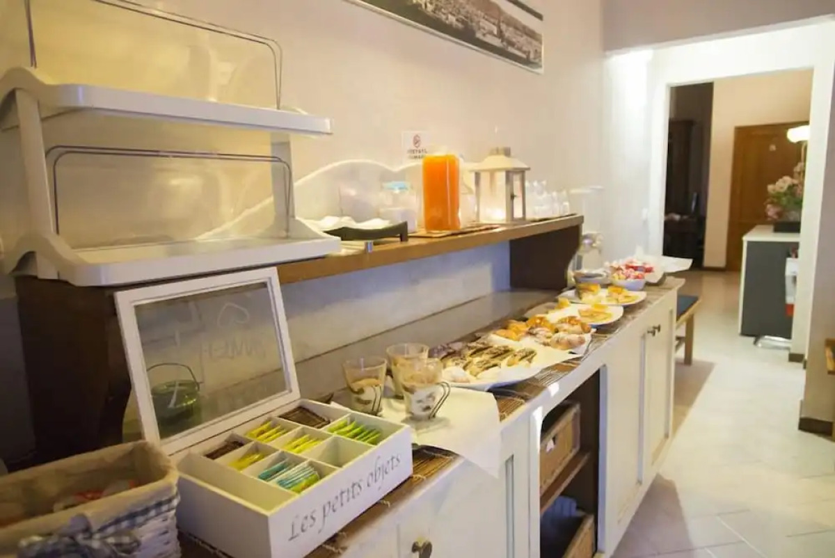 Florence Decamerone B&B