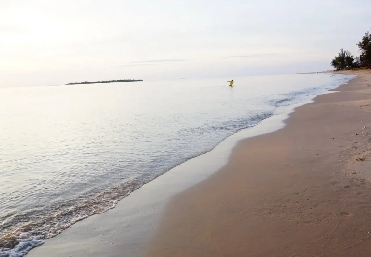 Sunshine Paradise Resort