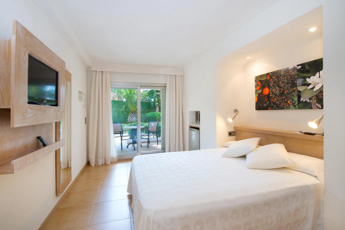 Iberostar Waves Pinos Park