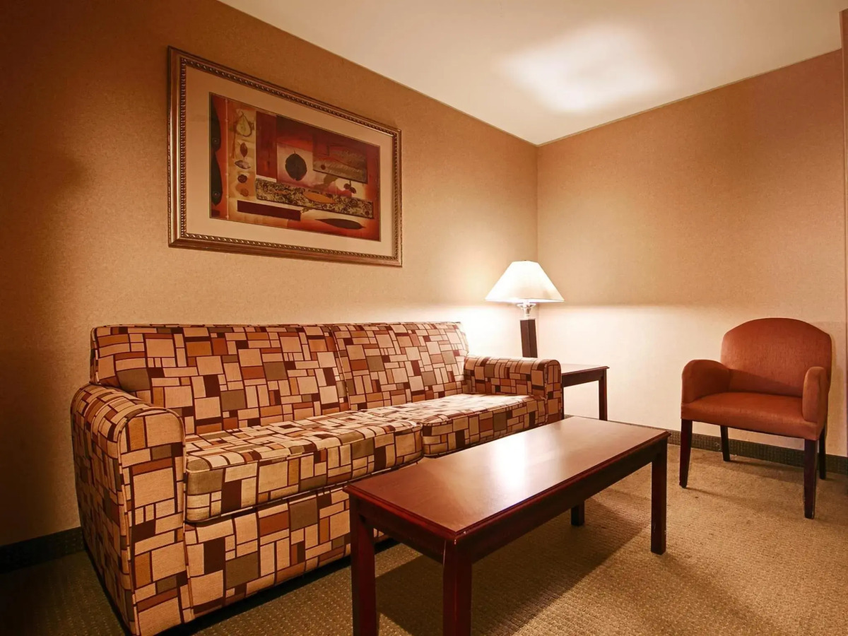 Spark by Hilton Rahway