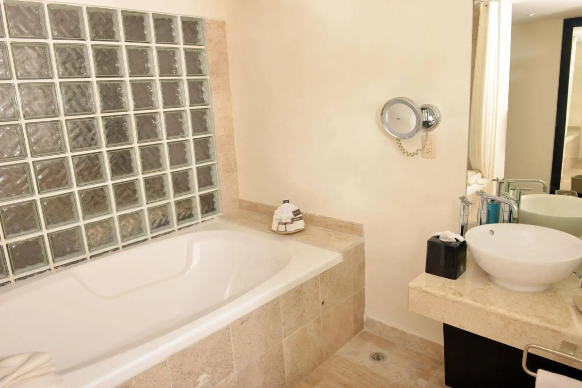 Oh! Oasis Urban Hotel