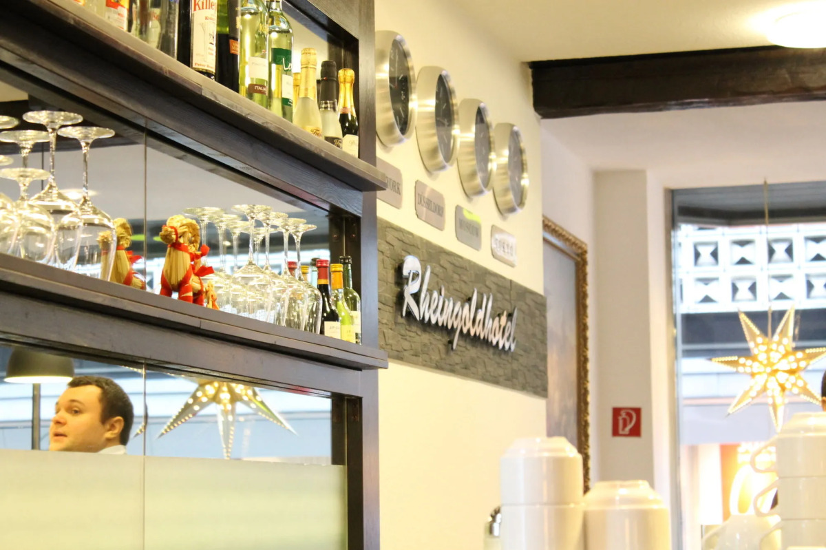 Rheinmetropole Hotel