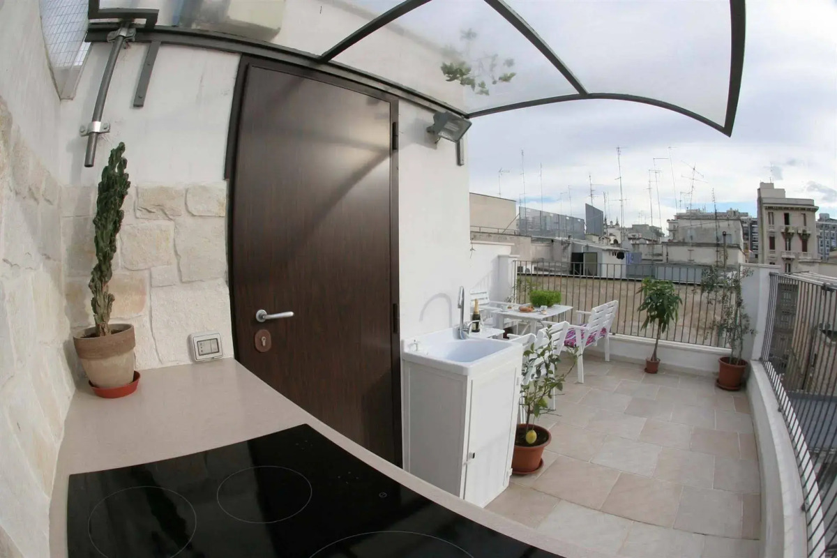 Saint Nicholas Plaza