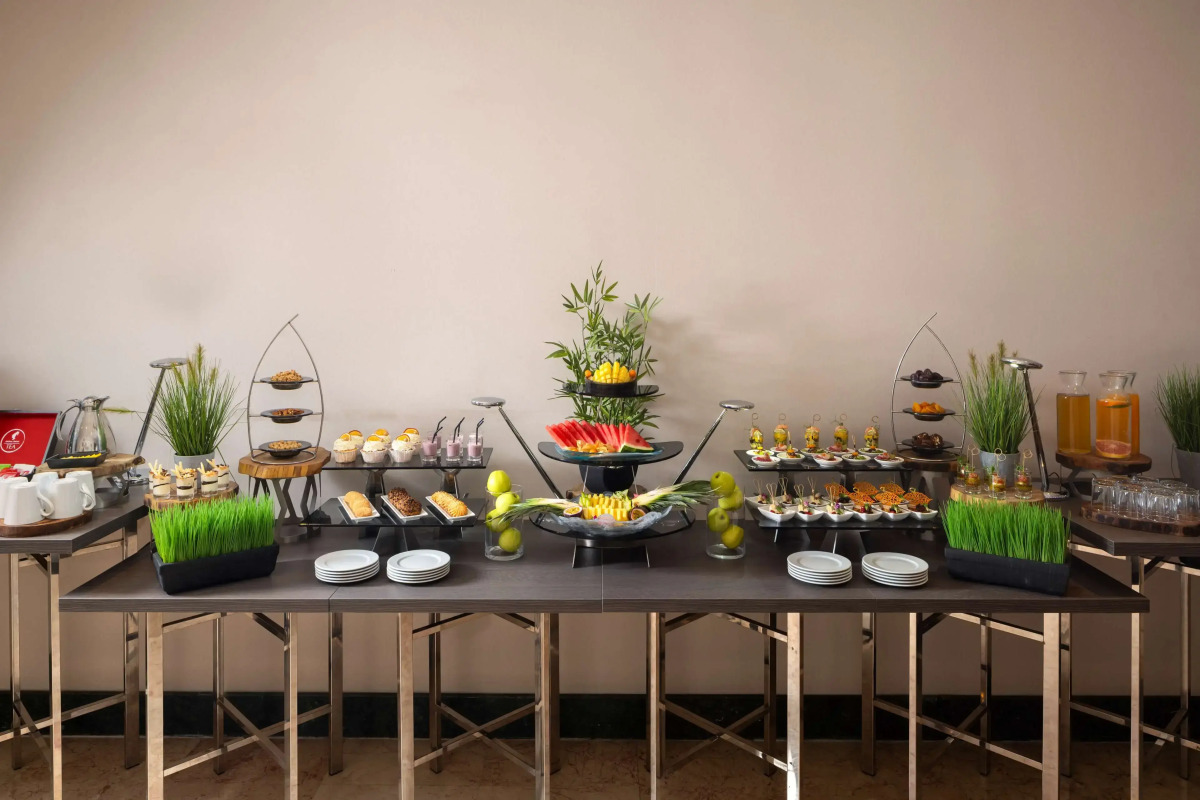 Отель Radisson Blu Leogrand