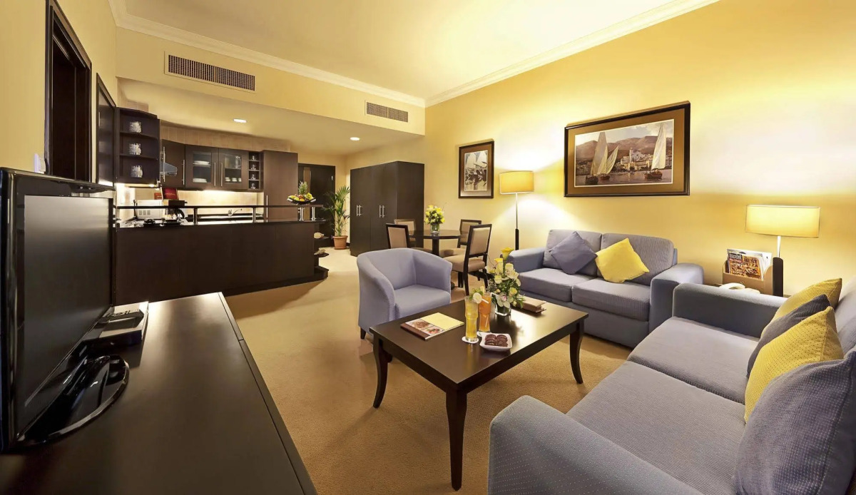 Al Manzel Hotel Apartments