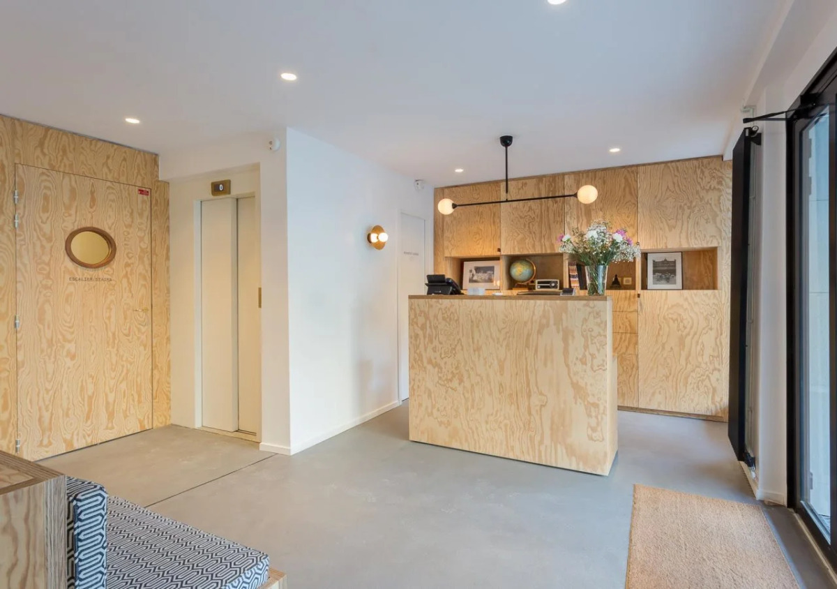 Отель Montholon Paris