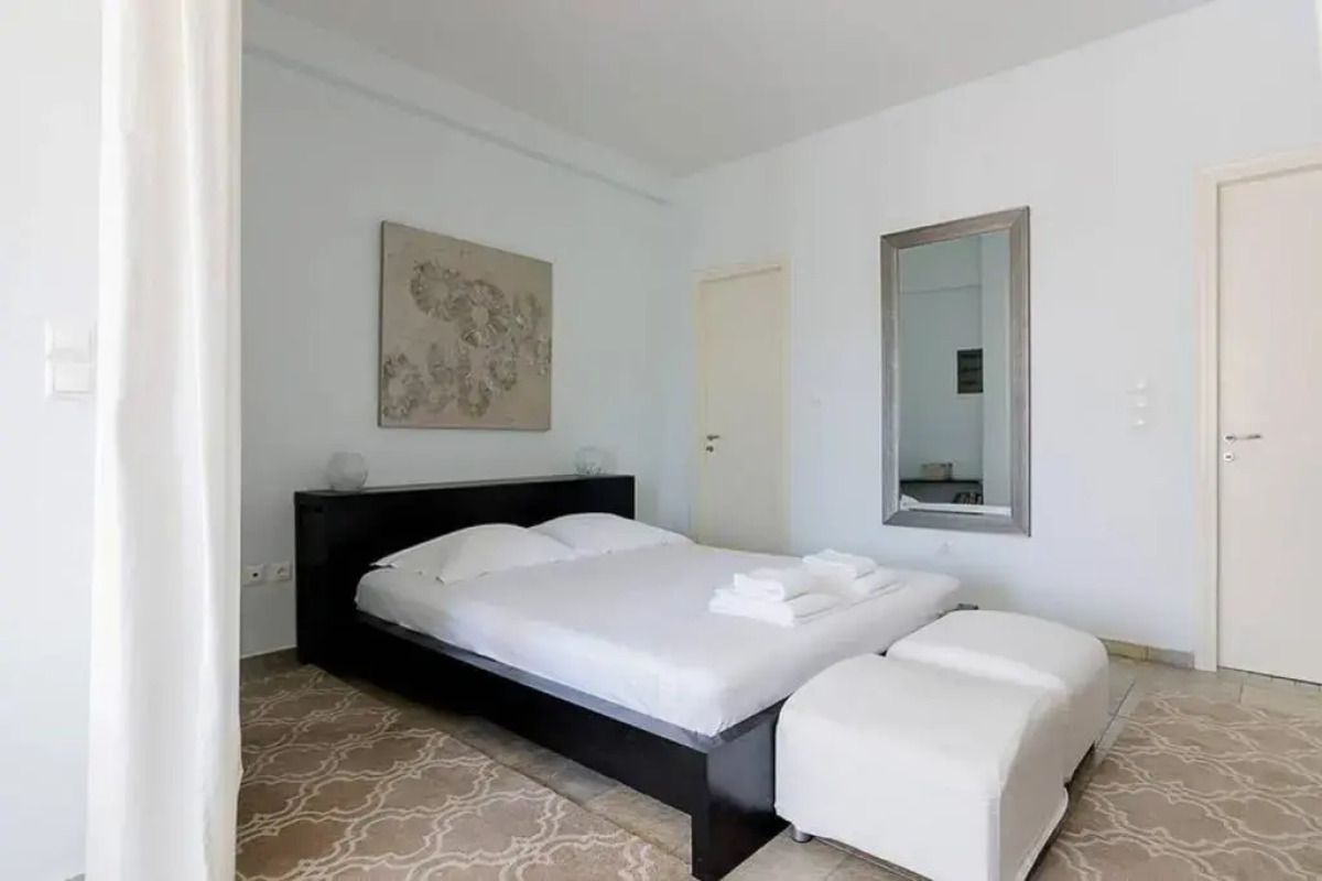 1bedroom house in the city center with great view