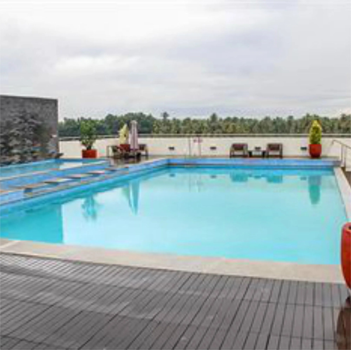 Flora Airport Hotel and Convention Centre Kochi