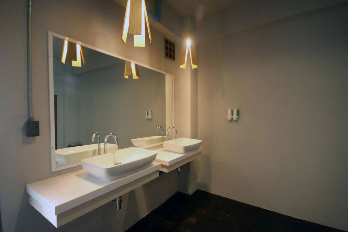 The Hive Hatyai Hostel