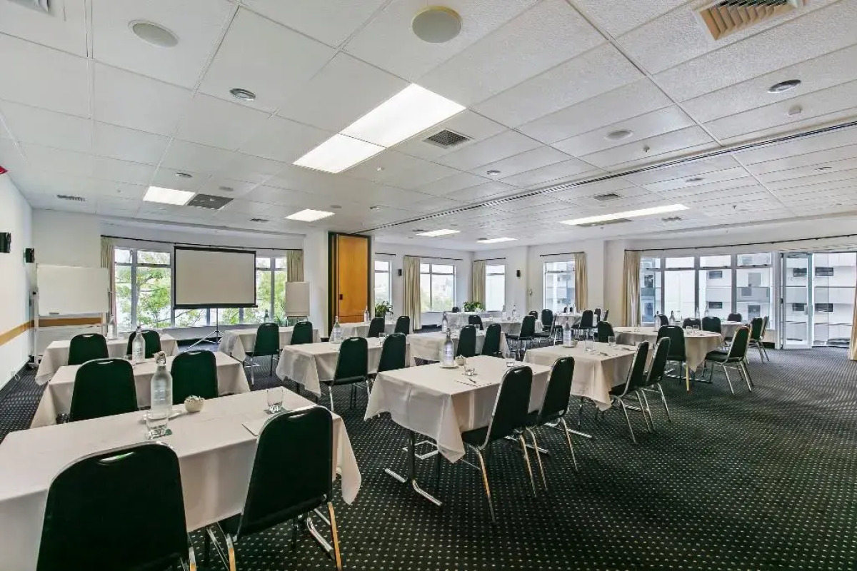 The Parnell Hotel & Conference Centre