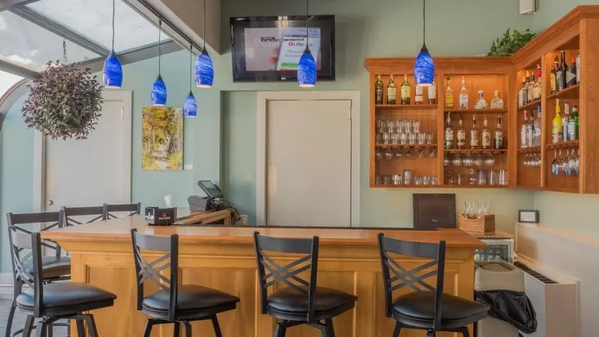 Atlantic Oceanside Hotel & Conference Center