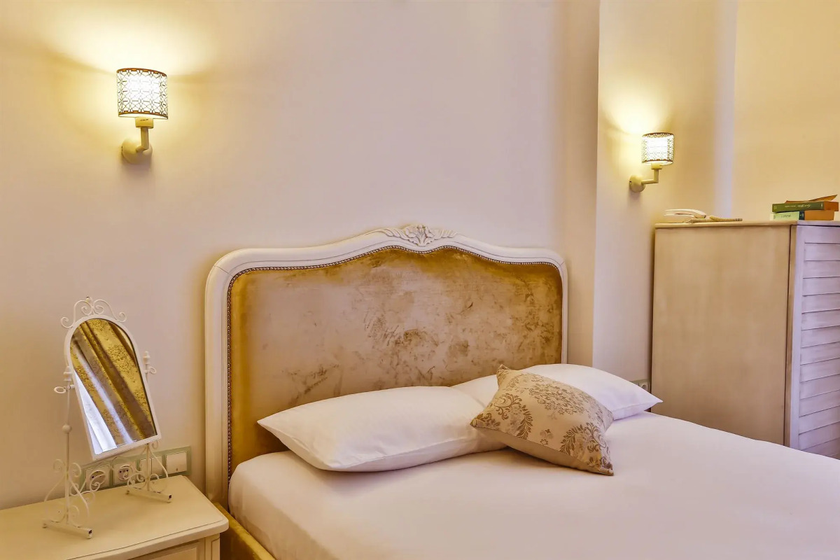 Отель Linda Beach