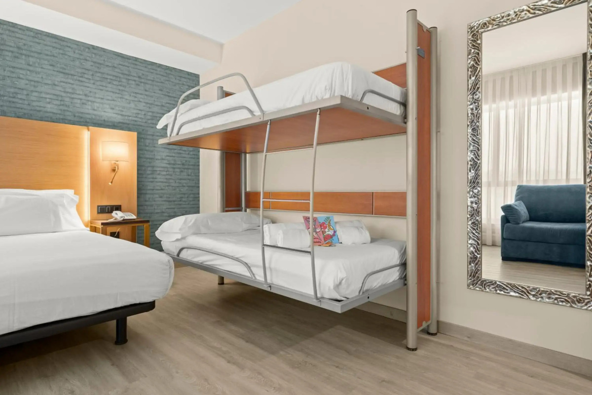 Zentral Gijón Rey Pelayo