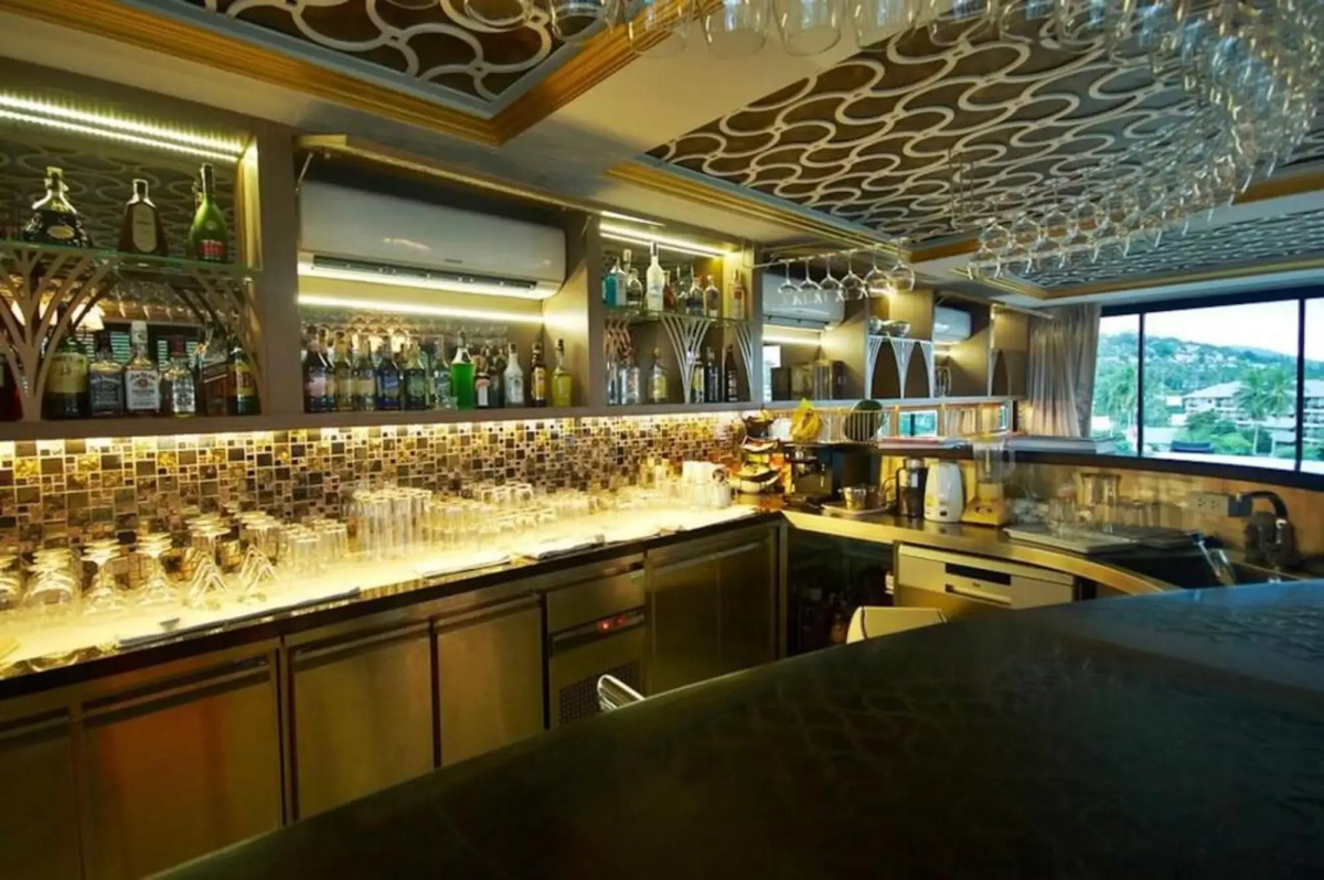 Surin Loft by Holiplanet