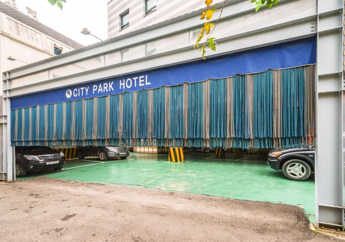 City Park Hotel