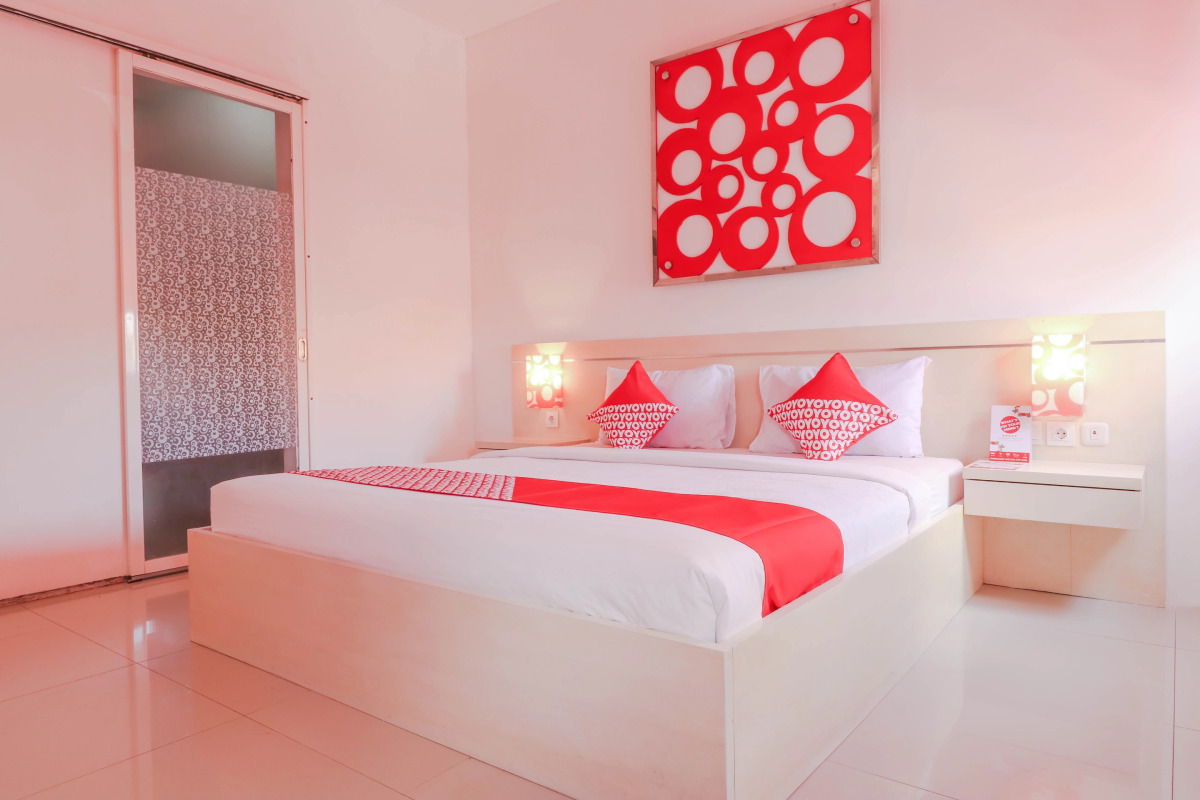 OYO 1489 Simona Hotel