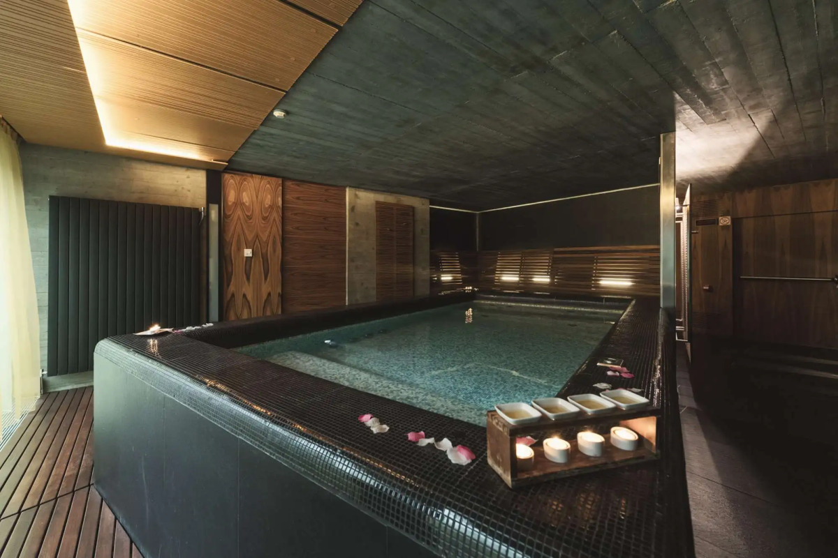 DUPARC Contemporary Suites