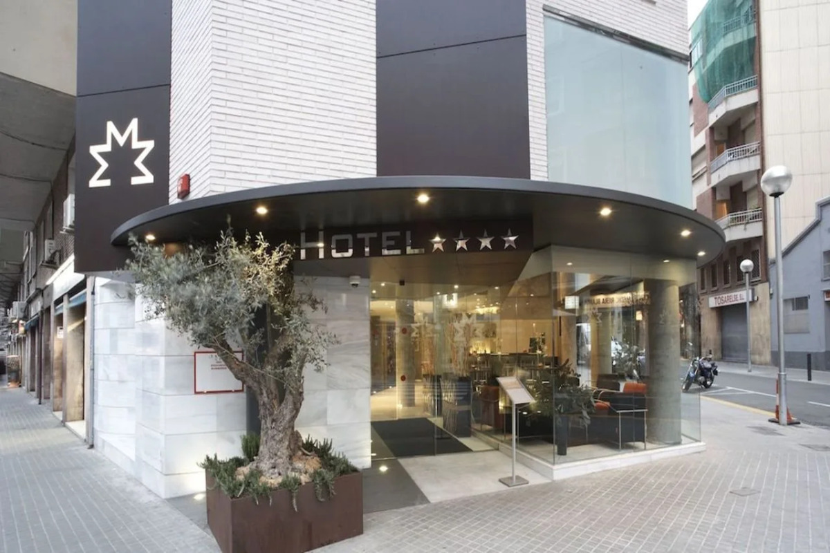 Apartamentos Turisticos Madanis