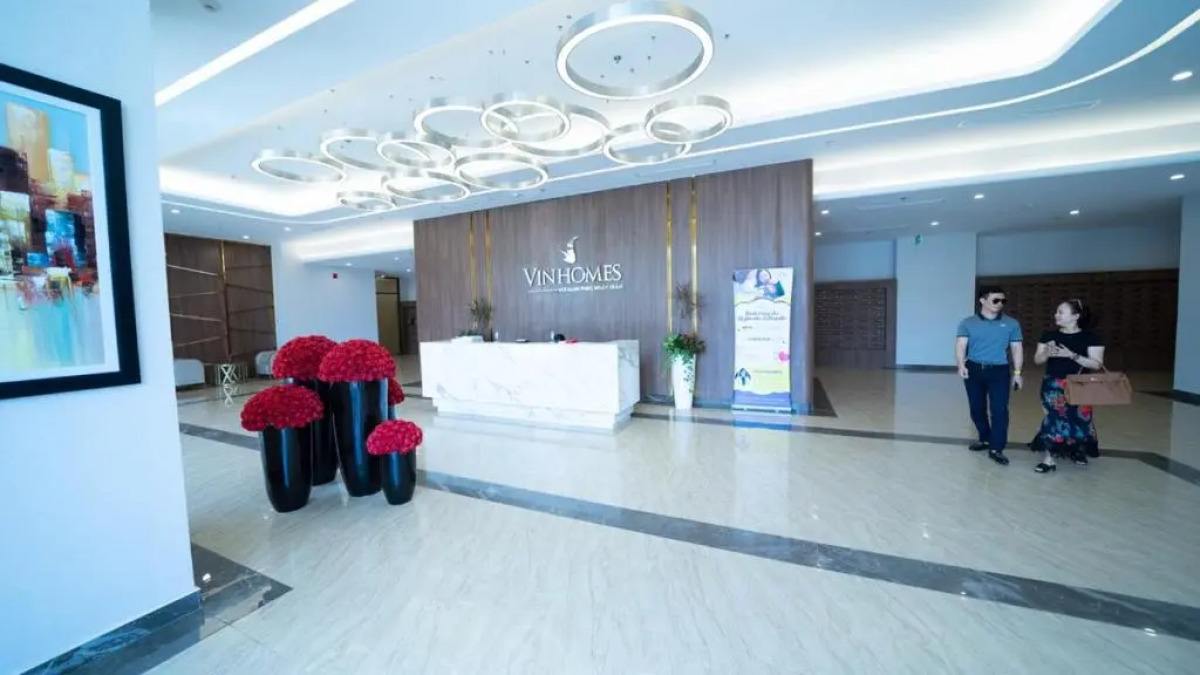 BOM HOMES- VINHOMES METROPOLIS-Service Apartment