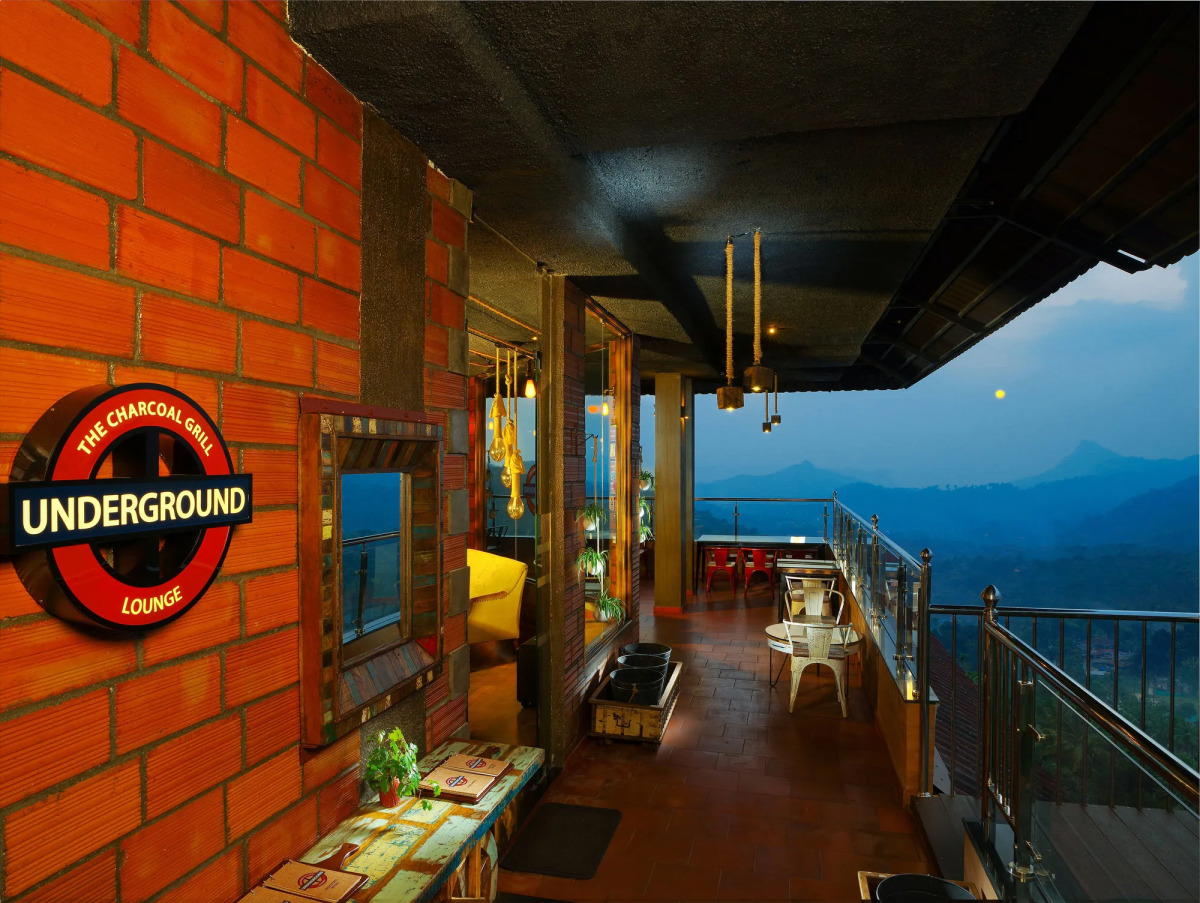 The Panoramic Getaway