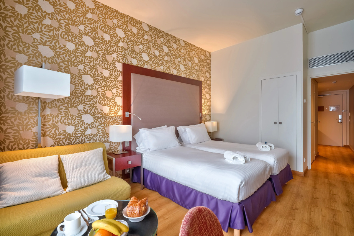 Отель Clarion Paris CDG Airport